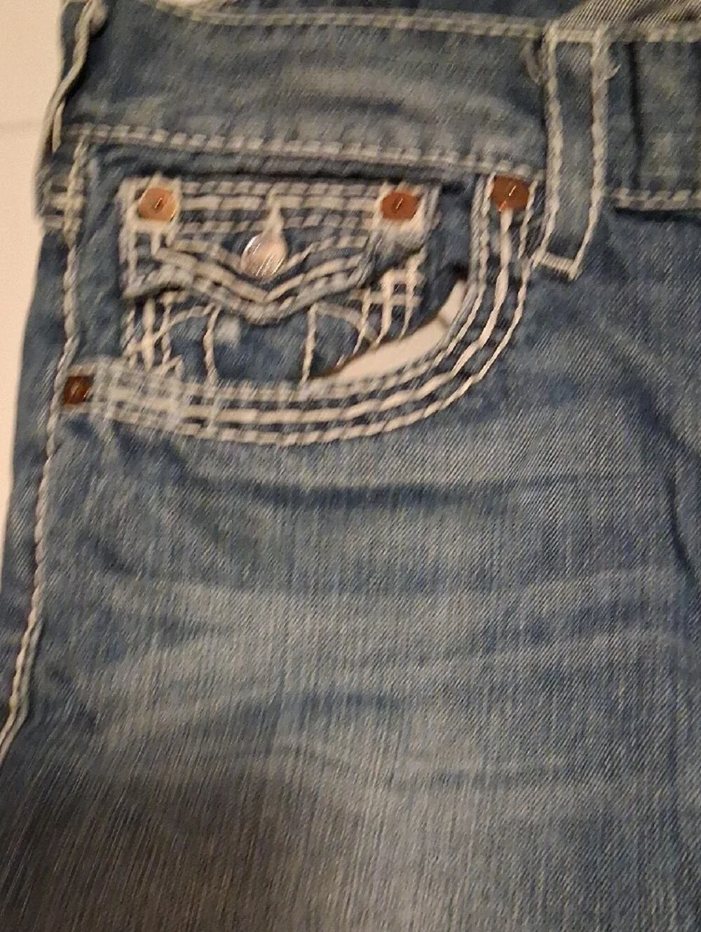NWOT MENS True Religion Bootcut Jeans with Contrast Stitching SIZE 34